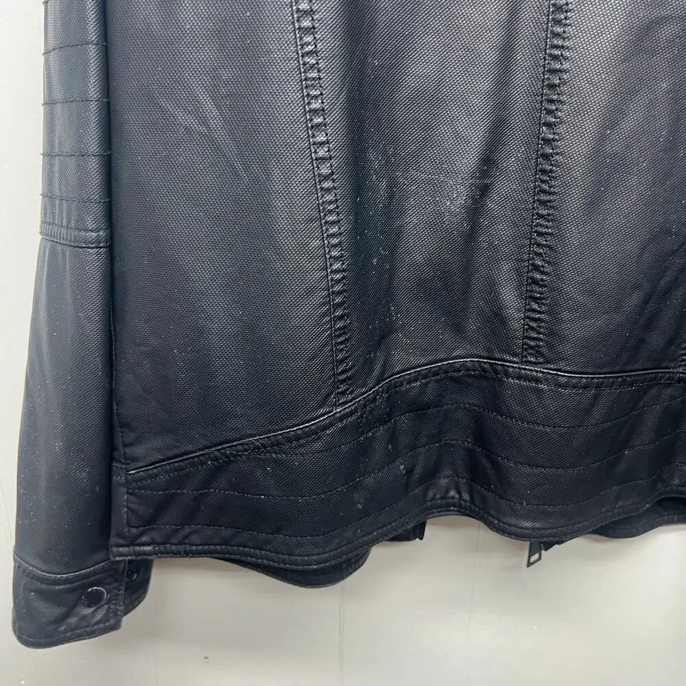Black Rivet Black Faux Leather Men's Jacket Sz Medium Full Zip Lined Long Sleeve